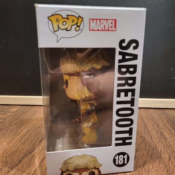 Marvel X-Men Sabretooth Funko Pop - Picture 2 of 9